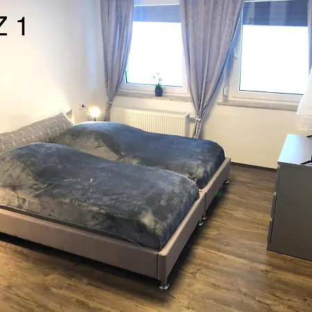 Lisas Gaestehaus * Neckartenzlingen