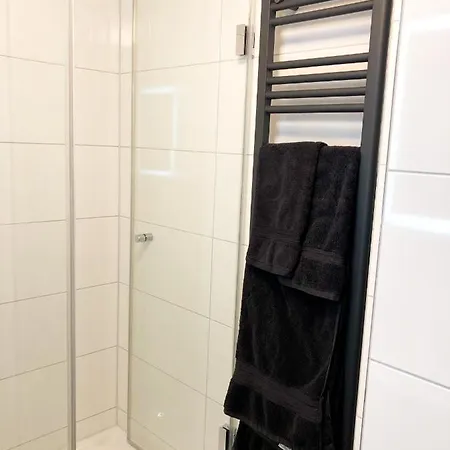 Lisas Gaestehaus Neckartenzlingen